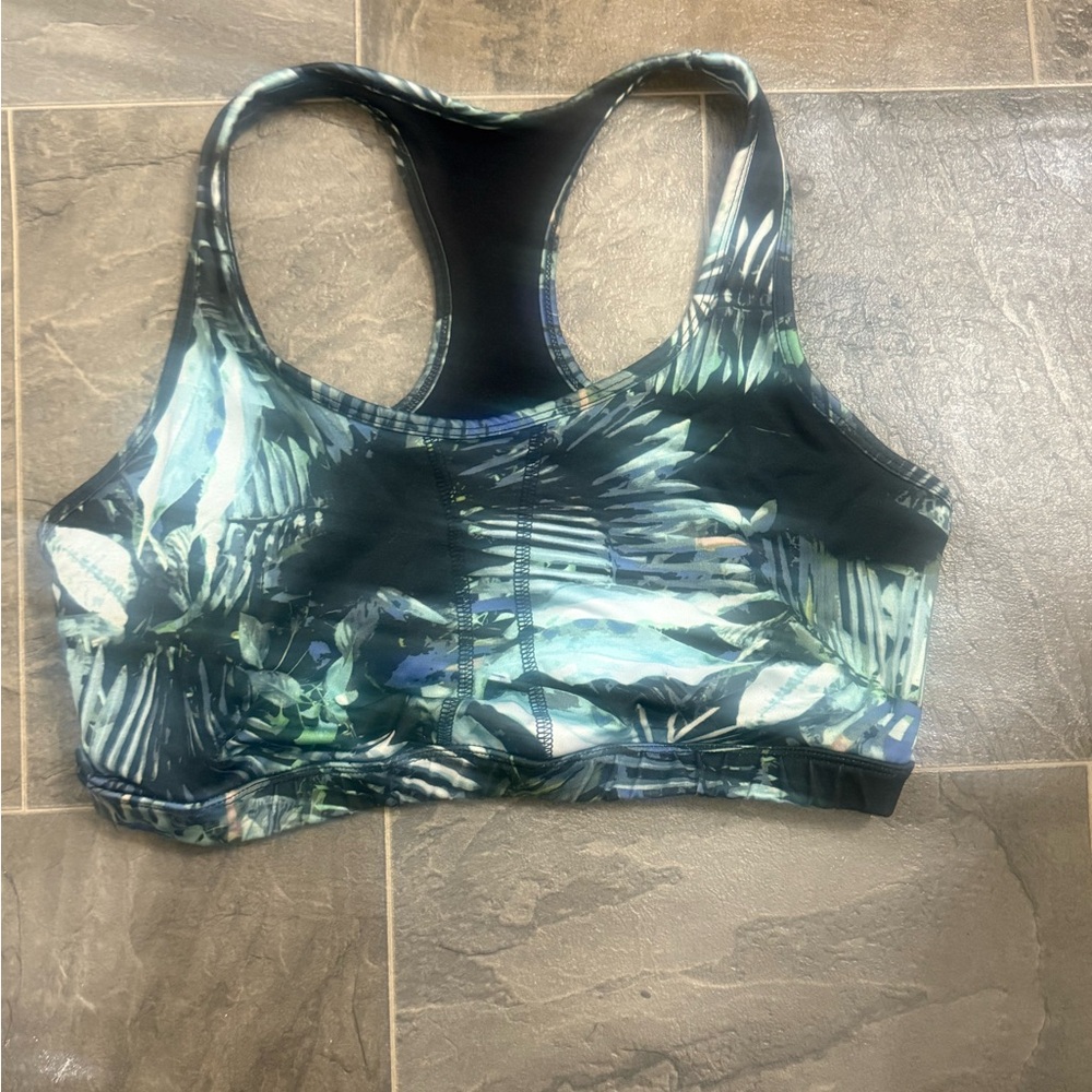 VOGO Athletica Blue Leaf Print Sports Bra - Picture 5 of 6